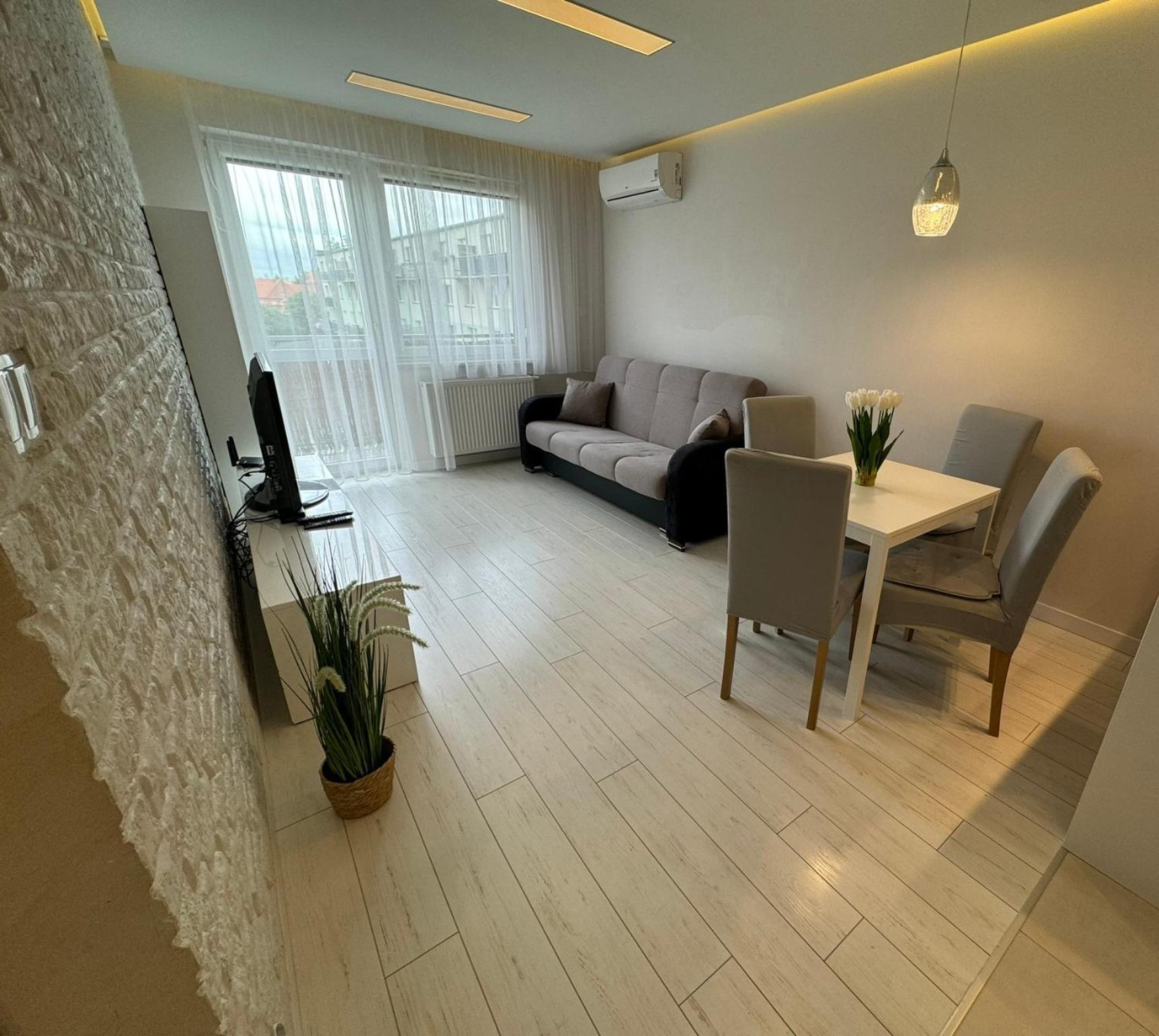 Bozki Apartament Kętrzyn Eksteriør bilde
